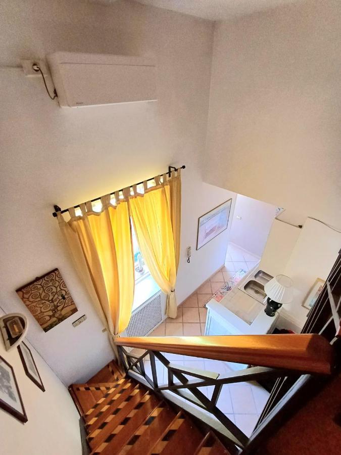 Lucariello Apartment Naples Exterior photo